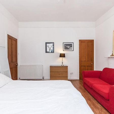 Old Town Edinburgh Apartment Close To Castle And Royal Mile Εξωτερικό φωτογραφία